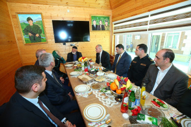 Binəqədi rayonunda Azərbaycan Respublikasının Milli Qəhrəmanı Fərhad Hümbətovun əziz xatirəsinə həsr olunmuş tədbir təşkil edildi