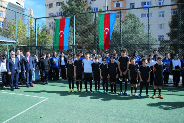 Paytaxtın abad məhəllələrində mini futbol yarışları başa çatıb