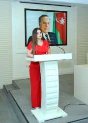 Binəqədi rayonunda 23 İyun – Dövlət Qulluqçularının Peşə Bayramı münasibətilə tədbir keçirildi
