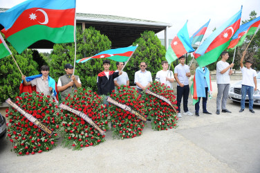 Abşeron rayonunun Mehdiabad qəsəbə Qəbiristanlığında Birinci Qarabağ Müharibəsi zamanı şəhid olmuş 4 hərbçimizin nəşi dəfn olundu