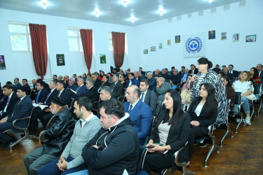 13 noyabr 2025-ci il tarixində Binəqədi Rayon İcra Hakimiyyətinin başçısı Elxan Allahverdiyevin Biləcəri qəsəbə sakinləri ilə səyyar qəbulu keçirildi