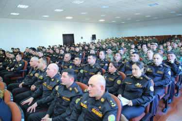 “Konstitusiya və Suverenlik İli” çərçivəsində Fövqəladə Hallar Nazirliyinin Mülki Müdafiə Qoşunlarında 8 Noyabr-“Zəfər Günü”nün beşilliyi münasibətilə tədbir keçirildi