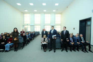 08 yanvar 2026-cı il tarixində Binəqədi Rayon İcra Hakimiyyətinin başçısı Elxan Allahverdiyevin Xocəsən qəsəbə sakinləri ilə səyyar qəbulu keçirildi