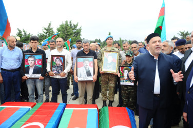 Abşeron rayonunun Mehdiabad qəsəbə Qəbiristanlığında Birinci Qarabağ Müharibəsi zamanı şəhid olmuş 4 hərbçimizin nəşi dəfn olundu