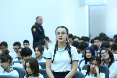 Binəqədi rayonu 313 № li tam orta məktəbdə "Narkotiksiz gələcək naminə” mövzusunda maarifləndirici görüş keçirildi