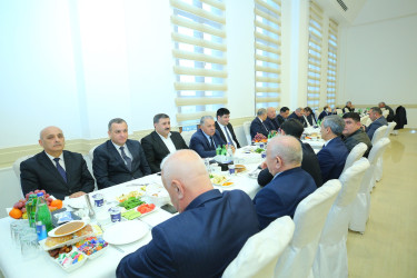 Binəqədi Rayon İcra Hakimiyyəti tərəfindən müqəddəs Ramazan ayı münasibətilə iftar süfrəsi təşkil edildi