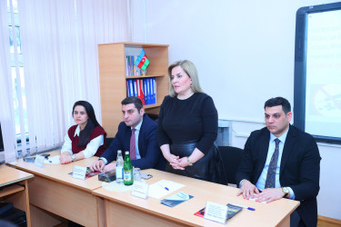 Binəqədi rayonu 283 № li tam orta məktəbdə valideynlərin iştirakı ilə “Narkomanlığa qarşı mübarizədə ailələrin rolu” mövzusunda maarifləndirici görüş keçirildi