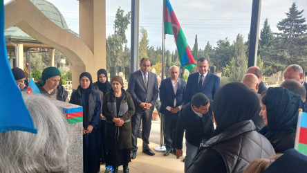 Şəhid Ağayev Rəşad Rövşən oğlunun şəhadətinin ildönümü ilə əlaqədar məzarı ziyarət olundu