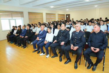 Binəqədi rayonu 267 № li məktəb-liseydə "Narkotiksiz gələcək naminə!” mövzusunda növbəti maarifləndirici tədbir keçirildi.