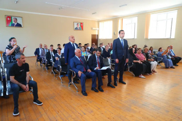 13 avqust 2026-cı il tarixində Binəqədi Rayon İcra Hakimiyyətinin başçısı Elxan Allahverdiyevin 6-cı mikrorayon sakinləri ilə səyyar qəbulu keçirildi