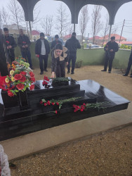 Şəhid Salahlı Vüsal Şəmbə oğlunun anım günü ilə əlaqədar məzarı ziyarət olundu