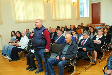 02 may 2025-ci il tarixində Binəqədi Rayon İcra Hakimiyyətinin başçısı Elxan Allahverdiyevin 8-ci mikrorayon sakinləri ilə səyyar qəbulu keçirildi
