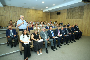 20 avqust 2026-cı il tarixində Binəqədi Rayon İcra Hakimiyyətinin başçısı Elxan Allahverdiyevin M.Ə.Rəsulzadə qəsəbə sakinləri ilə səyyar qəbulu keçirildi