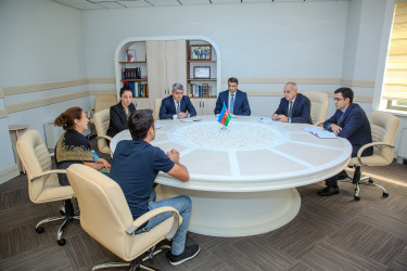 13 avqust 2025-ci il tarixində Rayon İcra Hakimiyyətinin inzibati binasında vətəndaşların fərdi qəbulu keçirildi