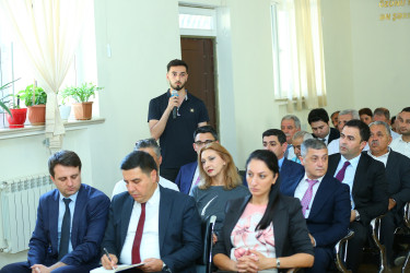 22 iyun 2026-cı il tarixində Binəqədi Rayon İcra Hakimiyyətinin başçısı Elxan Allahverdiyevin M.Ə.Rəsulzadə qəsəbə sakinləri ilə səyyar qəbulu keçirildi