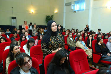 Humanitar Kollecdə "Narkotiksiz gələcək naminə” mövzusunda görüş keçirildi