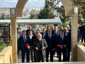 Şəhid Abbasov Vahid Sahib oğlunun şəhadətinin ildönümü ilə əlaqədar məzarı ziyarət olundu