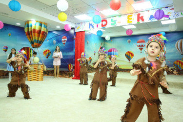 “Kids Era” körpələr evi-uşaq bağçasında 1 iyun - “Uşaqların Beynəlxalq Müdafiəsi Günü”nə həsr edilmiş “Uşaqlar bizim gələcəyimizdir!” adlı tədbir keçirildi