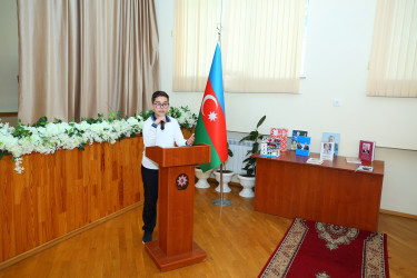 Binəqədi rayonu Ə.Şixlinski adına 135 nömrəli tam orta məktəbdə “ Şəhərsalma və Memarlıq” ili çərçivəsinda “Müasir şəhərsalma və memarlıq” mövzusuna həsr olunmuş tədbir keçirildi