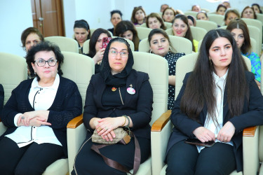 “Konstitusiya və Suverenlik İli” çərçivəsində ümummilli lider Heydər Əliyevin anadan olmasının 102-ci ildönümünə həsr olunmuş “Gərək nəbzin Vətənin nəbzilə vursun” adlı konfrans-konsert keçirildi
