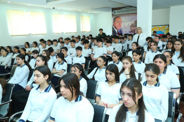 Binəqədi rayonu 3 №-li tam orta məktəbində "Narkotiksiz gələcək naminə!” mövzusunda tədbir keçirildi