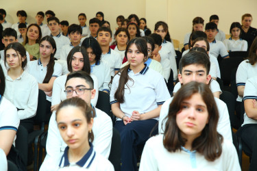 Binəqədi rayonu 267 № li məktəb-liseydə “Erkən nigah problemi və onun fəsadları” mövzusunda maarifləndirmə tədbiri keçirildi