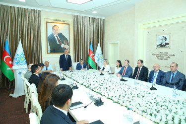 “Konstitusiya və Suverenlik İli” çərçivəsində ümummilli lider Heydər Əliyevin Azərbaycanda ilk dəfə siyasi hakimiyyətə gəlişinə həsr olunmuş “14 iyul 1969-cu il: Tərəqqi yolunun başlanğıcı” mövzusunda tədbir keçirildi