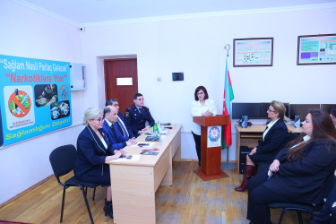 Binəqədi rayonu 283 № li tam orta məktəbdə valideynlərin iştirakı ilə “Narkomanlığa qarşı mübarizədə ailələrin rolu” mövzusunda maarifləndirici görüş keçirildi