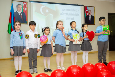 Binəqədi rayonu 83 nömrəli məktəb-liseyin birgə təşkilatçılığı ilə "Konstitusiya və Suverenlik ili"nə həsr edilmiş "Suverenliyimiz-Müstəqilliyimizin zirvəsi" adlı tədbir keçirildi