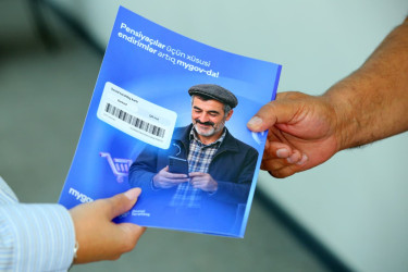 Binəqədi Rayon İcra Hakimiyyəti rəqəmsallaşma sahəsində qəbul edilən yol xəritələri və dövlət proqramlarının icrası istiqamətində vətəndaşlar və yerli qurumlar arasında maarifləndirmə və təşviqat tədbirləri həyata keçirir