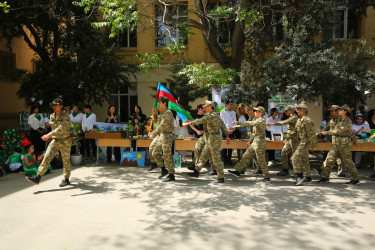 Binəqədi rayonu 143 nömrəli tam orta məktəbdə “Yaşıl dünya naminə həmrəyik ili” şüarı altında “Eko-düşərgə”  29.04.2024