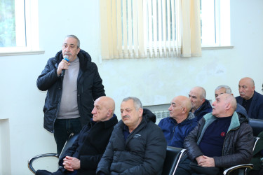 24 fevral 2026-cı il tarixində Binəqədi Rayon İcra Hakimiyyətinin başçısı Elxan Allahverdiyevin 8-ci mikrorayon sakinləri ilə səyyar qəbulu