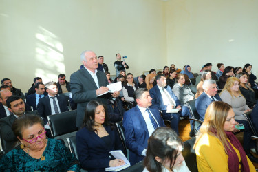 12 mart 2026-cı il tarixində Binəqədi Rayon İcra Hakimiyyətinin başçısı Elxan Allahverdiyevin Biləcəri qəsəbə sakinləri ilə səyyar qəbulu