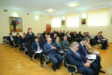 12 fevral 2026-cı il tarixində Binəqədi Rayon İcra Hakimiyyətinin başçısı Elxan Allahverdiyevin 9-cu mikrorayon sakinləri ilə səyyar qəbulu