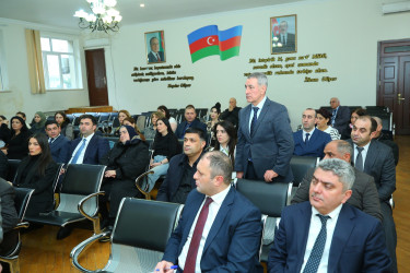 24 fevral 2026-cı il tarixində Binəqədi Rayon İcra Hakimiyyətinin başçısı Elxan Allahverdiyevin 8-ci mikrorayon sakinləri ilə səyyar qəbulu