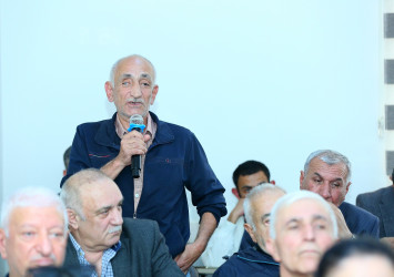 08 oktyabr 2026-cı il tarixində Binəqədi Rayon İcra Hakimiyyətinin başçısı Elxan Allahverdiyevin 7-ci mikrorayon sakinləri ilə səyyar qəbulu