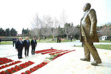 06 mart 2026-cı il tarixində Yeni Azərbaycan Partiyası Binəqədi rayon təşkilatının yaradılmasının 33-cü ildönümünə və 8 Mart Beynəlxalq Qadınlar Gününə həsr olunmuş tədbir