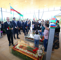 27 Sentyabr Anım Günü ilə əlaqədar 27 sentyabr 2026-cı il tarixində şəhidlərimizin əziz xatirəsi böyük ehtiramla yad edilməsi