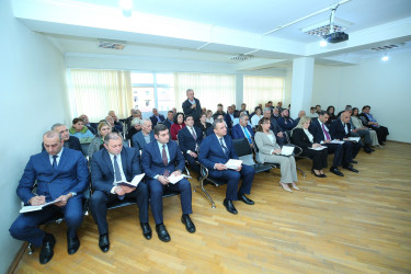 16 aprel 2026-cı il tarixində Binəqədi Rayon İcra Hakimiyyətinin başçısı Elxan Allahverdiyevin M.Ə.Rəsulzadə qəsəbə sakinləri ilə səyyar qəbulu