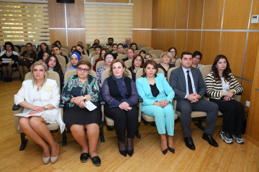 Görkəmli oftolmoloq alim, akademik Zərifə xanım Əliyevanın anadan olmasının 101-ci ildönümü münasibətilə “Zirvələrə yüksələn zərif insan ömrü” adlı tədbir 25.04.2024