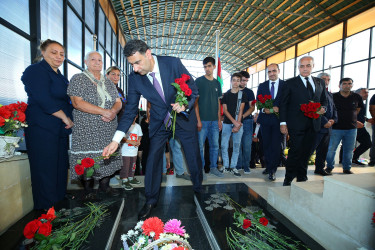 27 Sentyabr Anım Günü ilə əlaqədar 27 sentyabr 2026-cı il tarixində şəhidlərimizin əziz xatirəsi böyük ehtiramla yad edilməsi