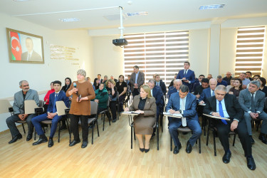 16 mart 2026-cı il tarixində Binəqədi Rayon İcra Hakimiyyətinin başçısı Elxan Allahverdiyevin 7-ci mikrorayon sakinləri ilə səyyar qəbulu