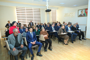 16 mart 2026-cı il tarixində Binəqədi Rayon İcra Hakimiyyətinin başçısı Elxan Allahverdiyevin 7-ci mikrorayon sakinləri ilə səyyar qəbulu