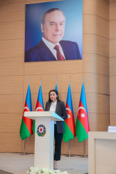 28 yanvar 2026-cı il tarixində Binəqədi Rayon İcra Hakimiyyətində 2025-ci ilin sosial-iqtisadi inkişafının yekunlarına və qarşıda duran vəzifələrə həsr olunan hesabat iclası