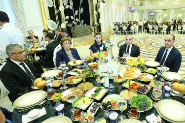 27 Sentyabr-Anım Günü ilə əlaqədar 27 sentyabr 2026-cı il tarixində Binəqədi Rayon İcra Hakimiyyətinin təşkilatçılığı ilə şəhidlərin əziz xatirəsinə ehsan süfrəsi