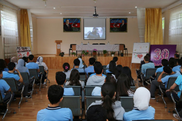 Binəqədi rayonu 30 nömrəli tam orta məktəbdə "Narkotiksiz gələcək naminə!” mövzusunda növbəti maarifləndirici tədbir