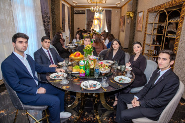 30 yanvar 2026-ci il tarixində Yeni Azərbaycan Partiyası Binəqədi rayon təşkilatı tərəfindən 2 Fevral Gənclər Günü münasibətilə “Heydər Əliyev və Azərbaycan gəncliyi” mövzusunda gənclərlə tədbir