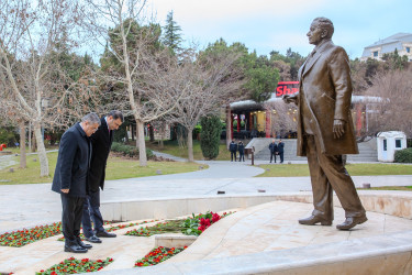 28 yanvar 2026-cı il tarixində Binəqədi Rayon İcra Hakimiyyətində 2025-ci ilin sosial-iqtisadi inkişafının yekunlarına və qarşıda duran vəzifələrə həsr olunan hesabat iclası