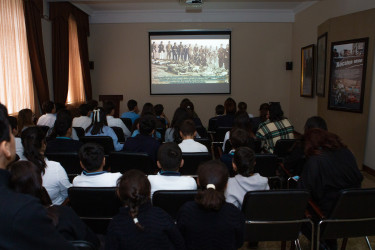 Binəqədi məktəblilərinin Azərbaycan Respublikasının Hərbi Prokurorluğunun Memorial Soyqırımı Muzeyini ziyarəti  22.02.2024