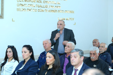 08 oktyabr 2026-cı il tarixində Binəqədi Rayon İcra Hakimiyyətinin başçısı Elxan Allahverdiyevin 7-ci mikrorayon sakinləri ilə səyyar qəbulu